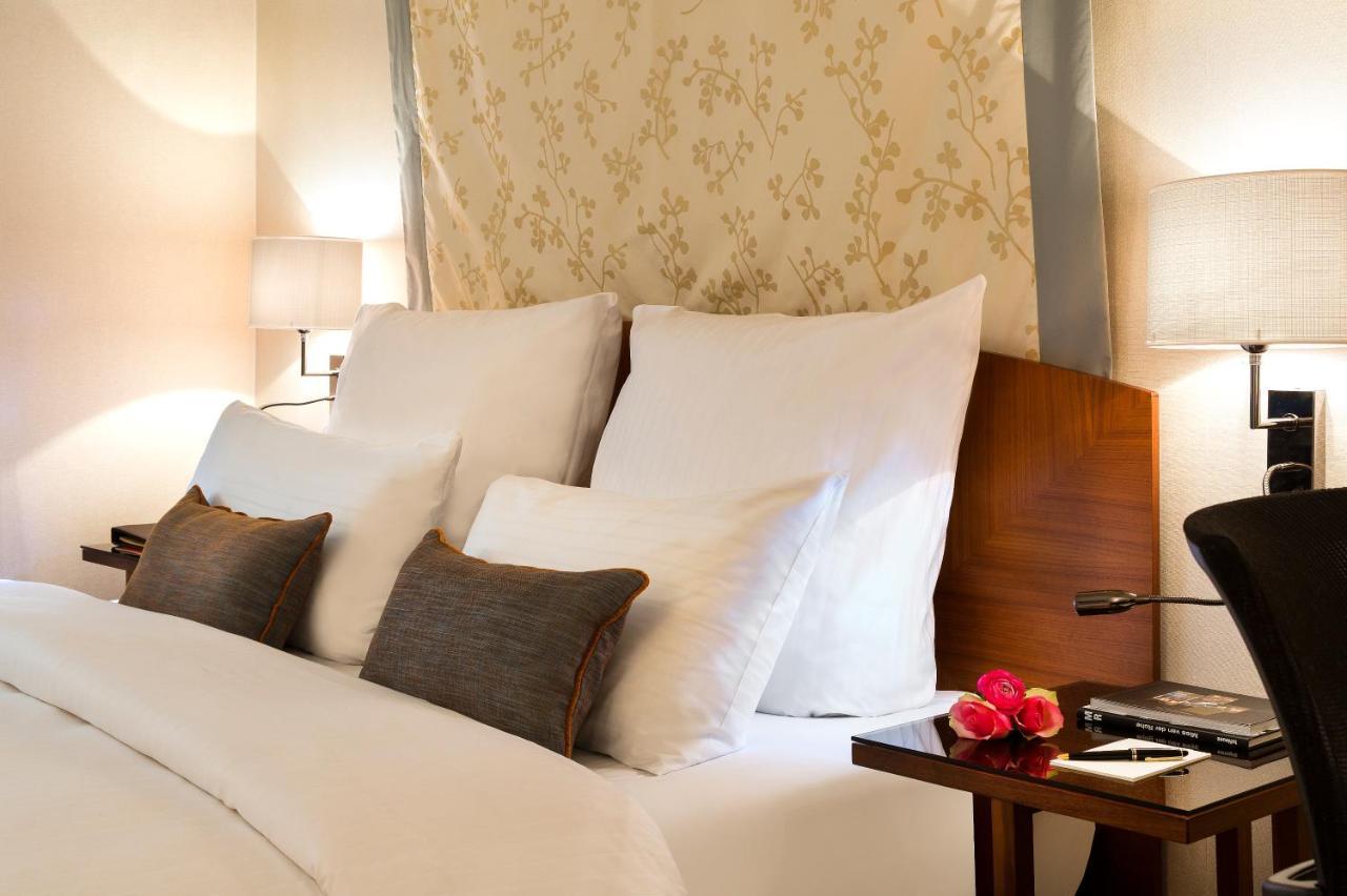 Warwick Grand-Place Brussels Ngoại thất bức ảnh