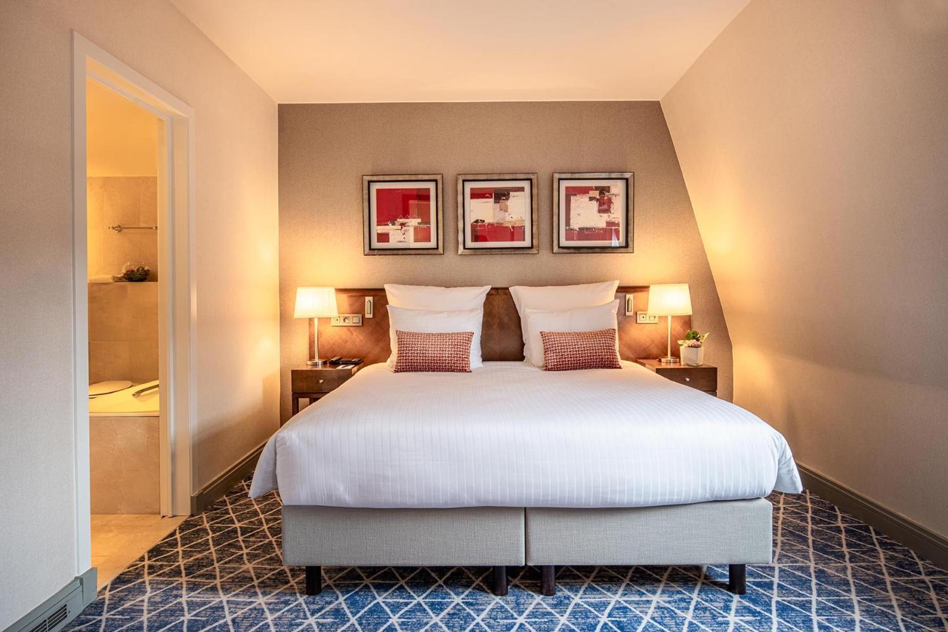 Warwick Grand-Place Brussels Ngoại thất bức ảnh