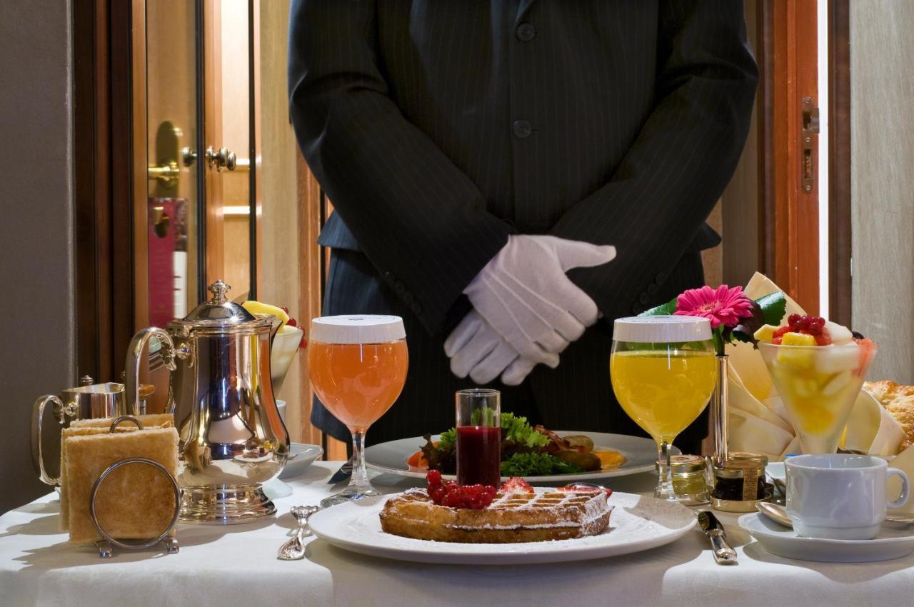 Warwick Grand-Place Brussels Ngoại thất bức ảnh